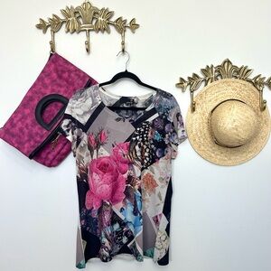 Shabby chic floral crystal embellishment short sleeve L ptp 21”